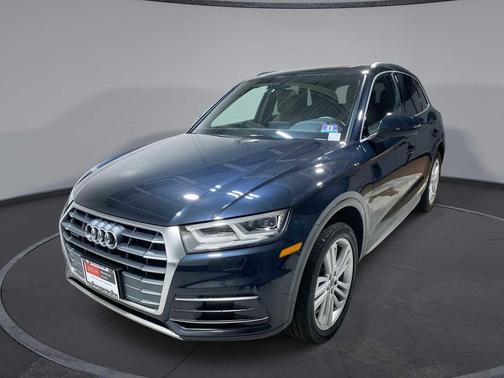 Moonlight Blue Metallic 2019 Audi Q5 2.0T Premium Plus