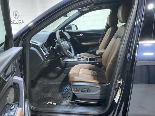 Moonlight Blue Metallic 2019 Audi Q5 2.0T Premium Plus