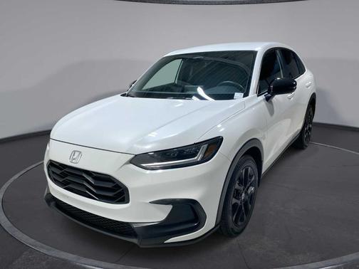 Platinum White Pearl 2025 Honda HR-V Sport
