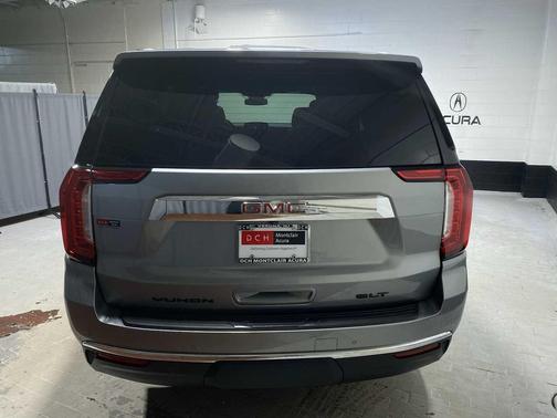 Sterling 2023 GMC Yukon SLT