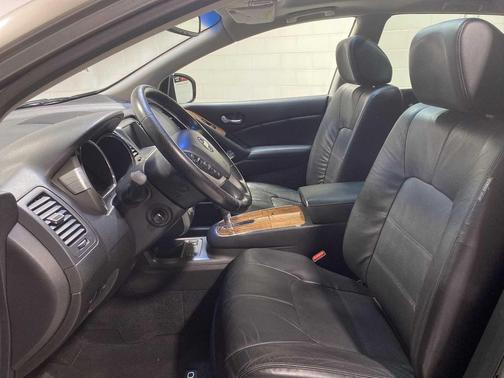 2012 Nissan Murano LE