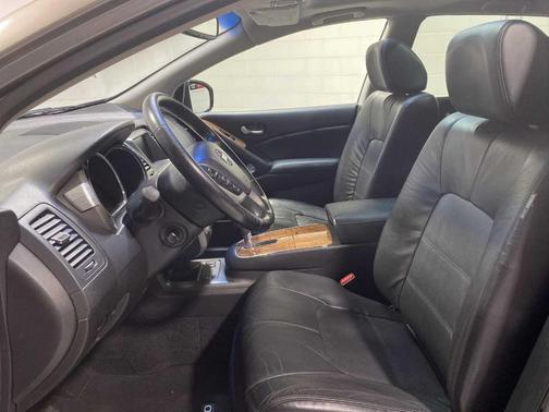 2012 Nissan Murano LE