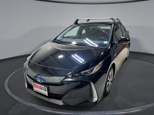 2022 Toyota Prius Prime LE
