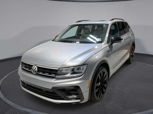 2021 Volkswagen Tiguan 2.0T SE R-Line Black