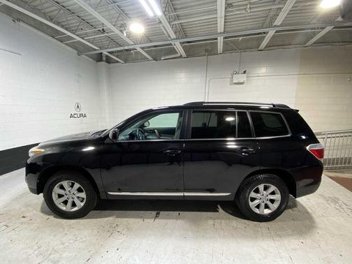 2013 Toyota Highlander Base Plus