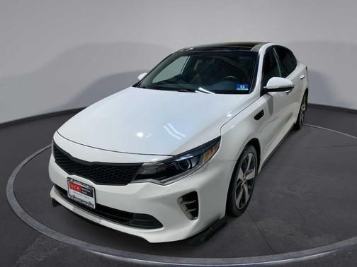 Snow White Pearl 2016 Kia Optima SX Turbo