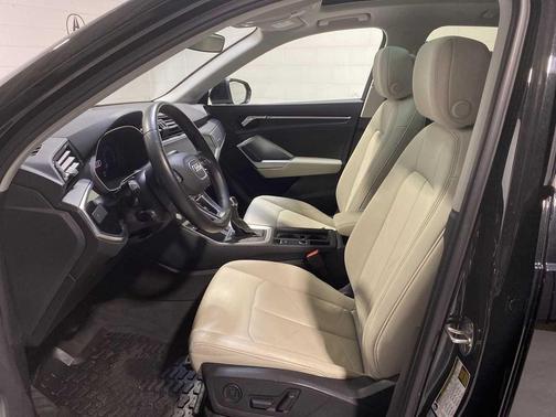 2020 Audi Q3 45 Premium