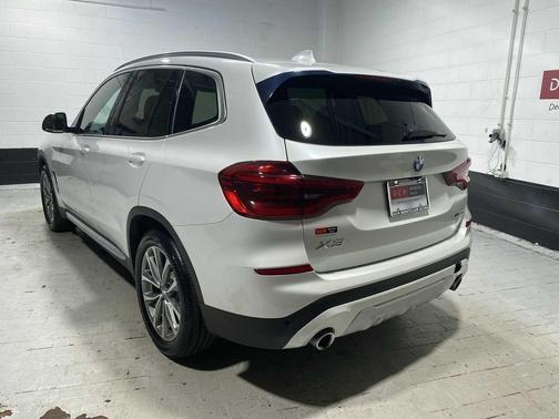 Mineral White Metallic 2019 BMW X3 xDrive30i