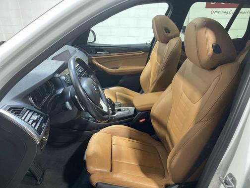 Mineral White Metallic 2019 BMW X3 xDrive30i