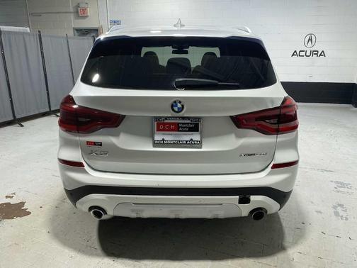 Mineral White Metallic 2019 BMW X3 xDrive30i