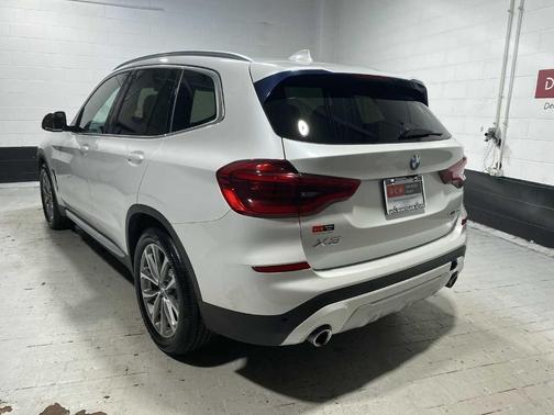 Mineral White Metallic 2019 BMW X3 xDrive30i
