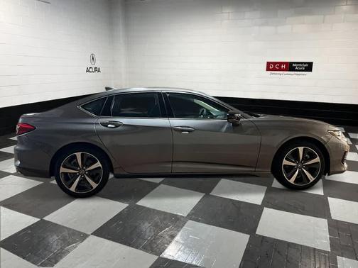 2025 Acura TLX Technology