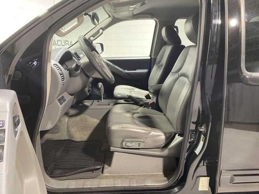 2012 Nissan Frontier SL
