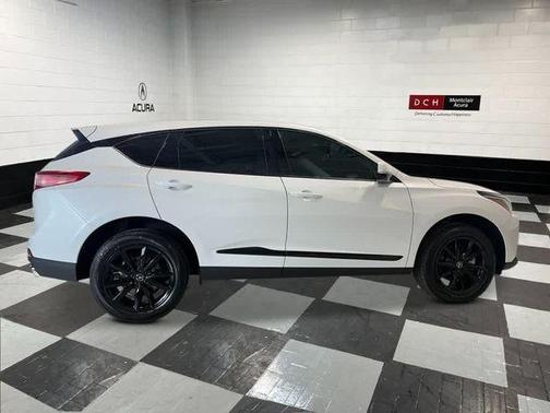 Platinum White Pearl 2026 Acura RDX Base
