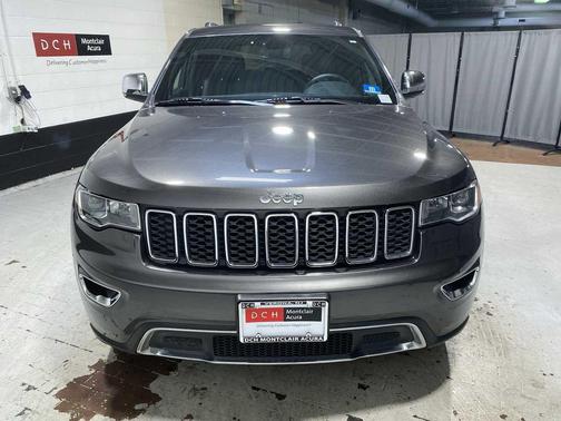 Granite Crystal Clearcoat Metallic 2019 Jeep Grand Cherokee Limited