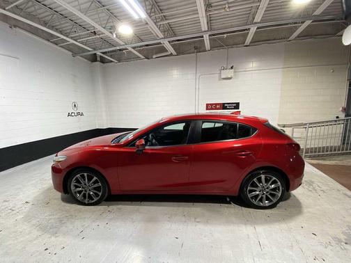 2018 Mazda Mazda3 Touring