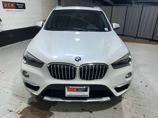 Mineral White Metallic 2018 BMW X1 xDrive28i