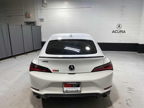 2023 Acura Integra w/A-Spec Package