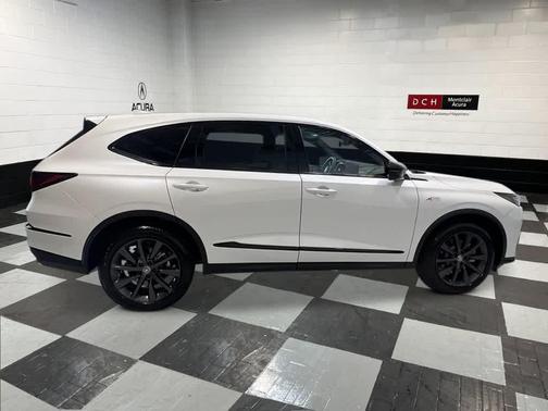 Platinum White Pearl 2026 Acura MDX A-Spec