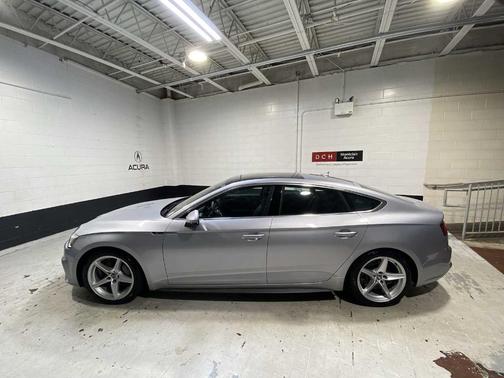 Florett Silver Metallic 2018 Audi A5 2.0T Premium Plus