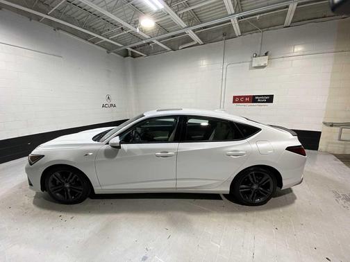 2023 Acura Integra w/A-Spec Package