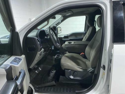 Oxford White 2018 Ford F-150 XLT