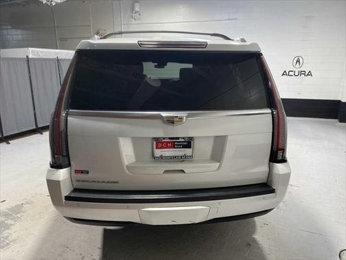 2018 Cadillac Escalade ESV Platinum