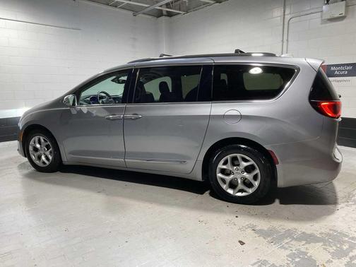 2019 Chrysler Pacifica Limited