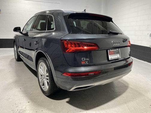 2018 Audi Q5 2.0T Premium Plus