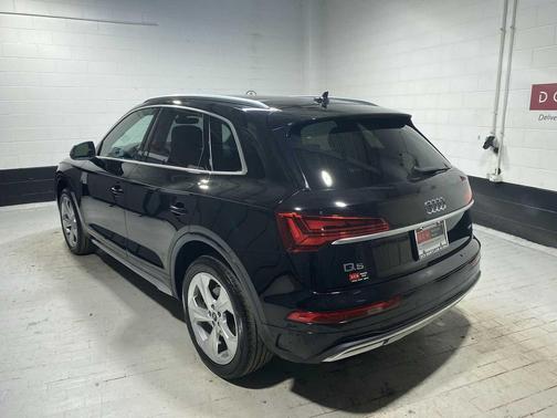 2021 Audi Q5 40 Premium Plus