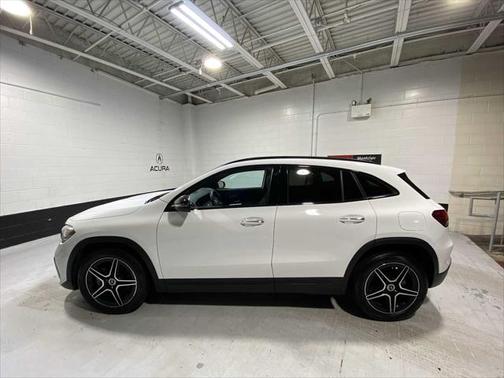 2023 Mercedes-Benz GLA 250 Base 4MATIC