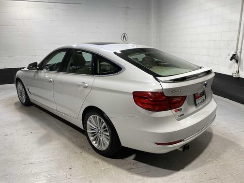 2015 BMW 328 Gran Turismo i xDrive