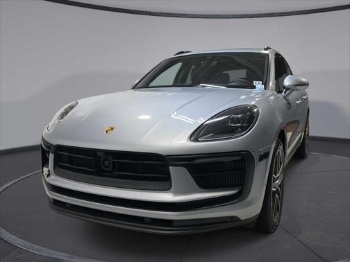 2022 Porsche Macan S
