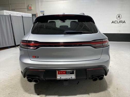 2022 Porsche Macan S