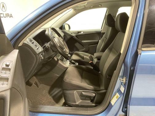 2017 Volkswagen Tiguan Limited 2.0T S