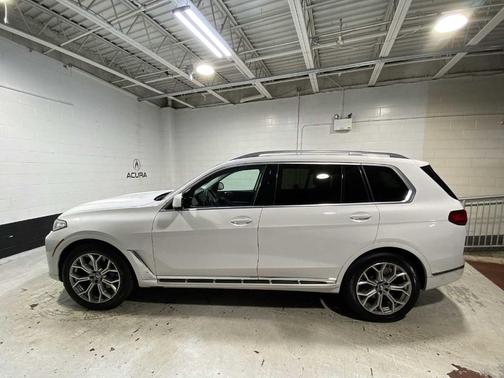 Alpine White 2020 BMW X7 xDrive40i