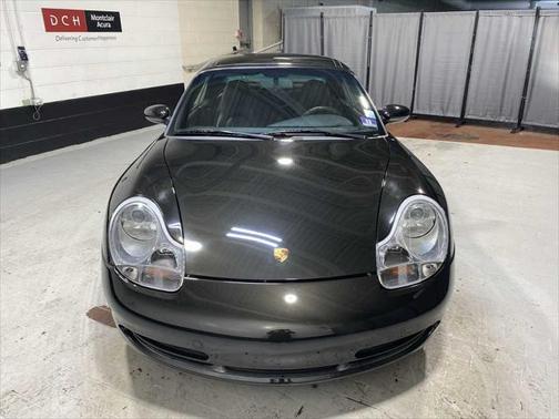 2000 Porsche 911 Carrera (M6)
