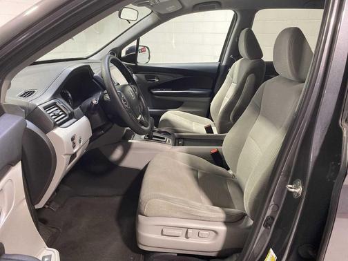 2018 Honda Pilot EX