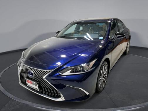 2021 Lexus ES 300h