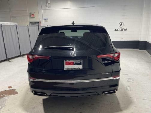 Majestic Black Pearl 2024 Acura MDX Technology