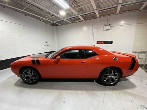2017 Dodge Challenger SXT