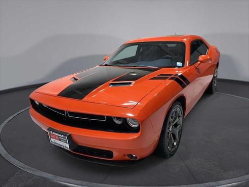 2017 Dodge Challenger SXT