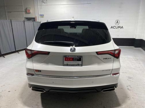 2023 Acura MDX Advance