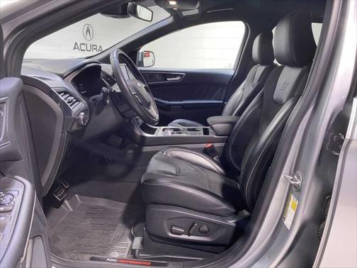 2022 Ford Edge ST