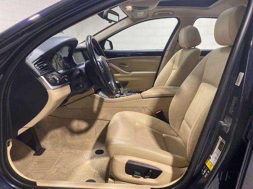2015 BMW 528 i xDrive