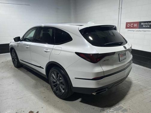 Platinum White Pearl 2026 Acura MDX A-Spec