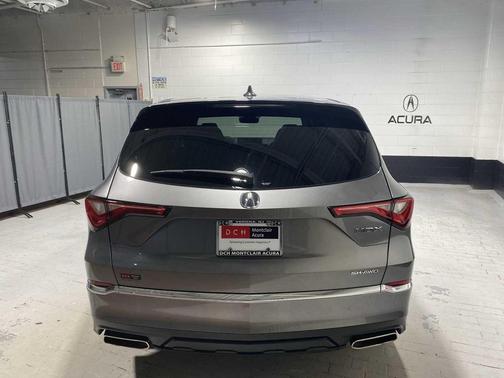 2023 Acura MDX Base