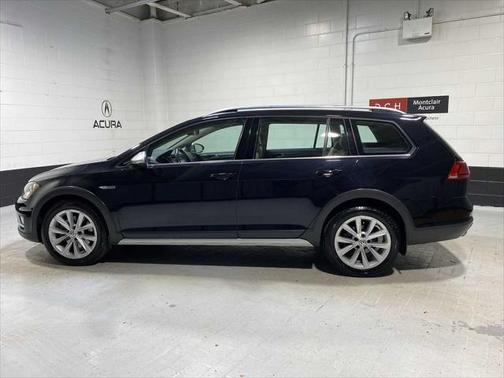 2017 Volkswagen Golf Alltrack TSI SE