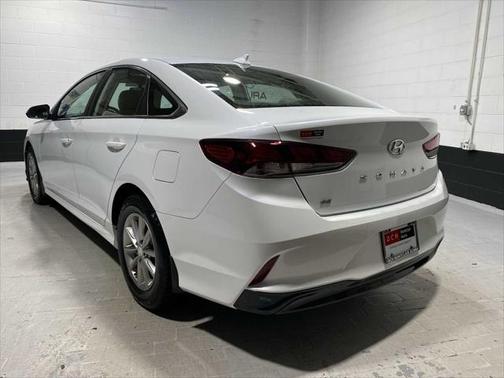 2018 Hyundai SONATA SE