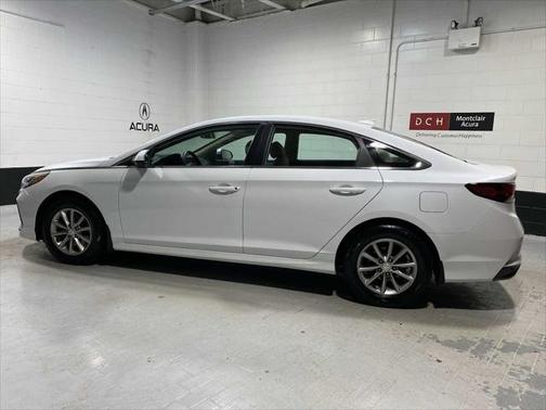 2018 Hyundai SONATA SE